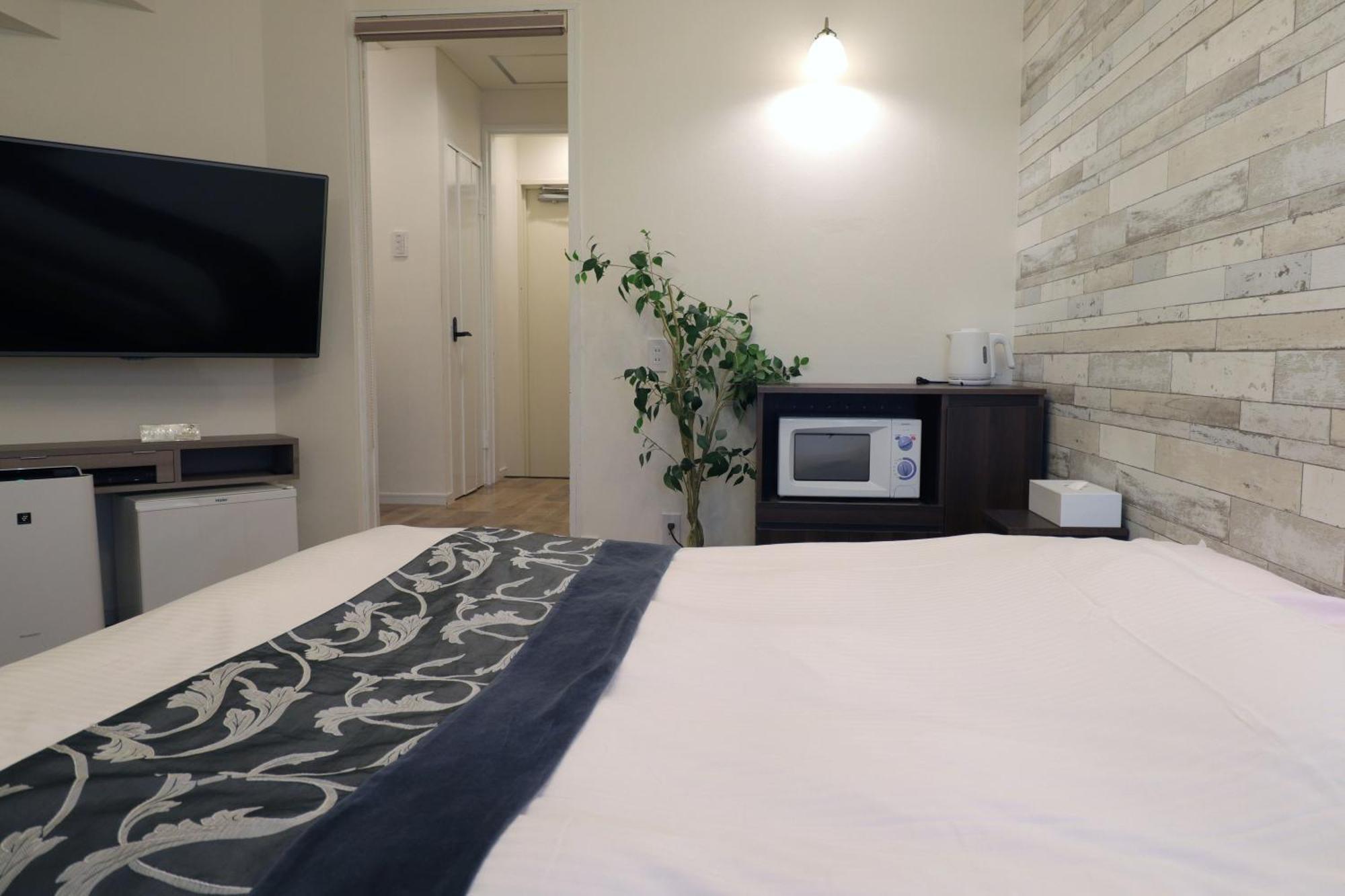 天然個室温泉 Hotel Lafontaine 諏訪 (Adults Only) Сува Экстерьер фото
